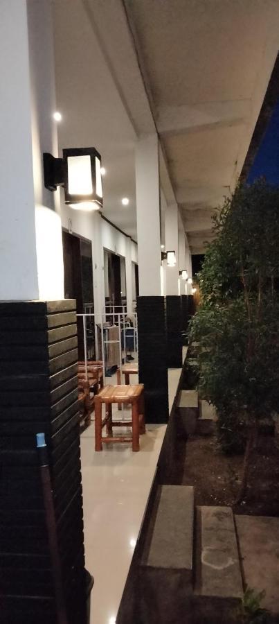 Akalanka Homestay Gili Trawangan Exteriör bild